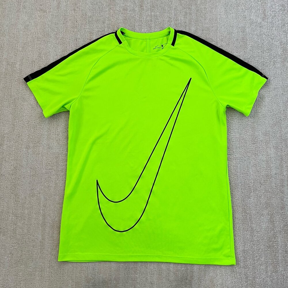 Nike Dri Fit Green Black Swoosh Crewneck Short Sleeve Shirt Top L